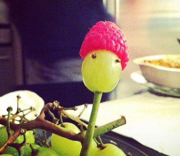 grape_rasberry_hat