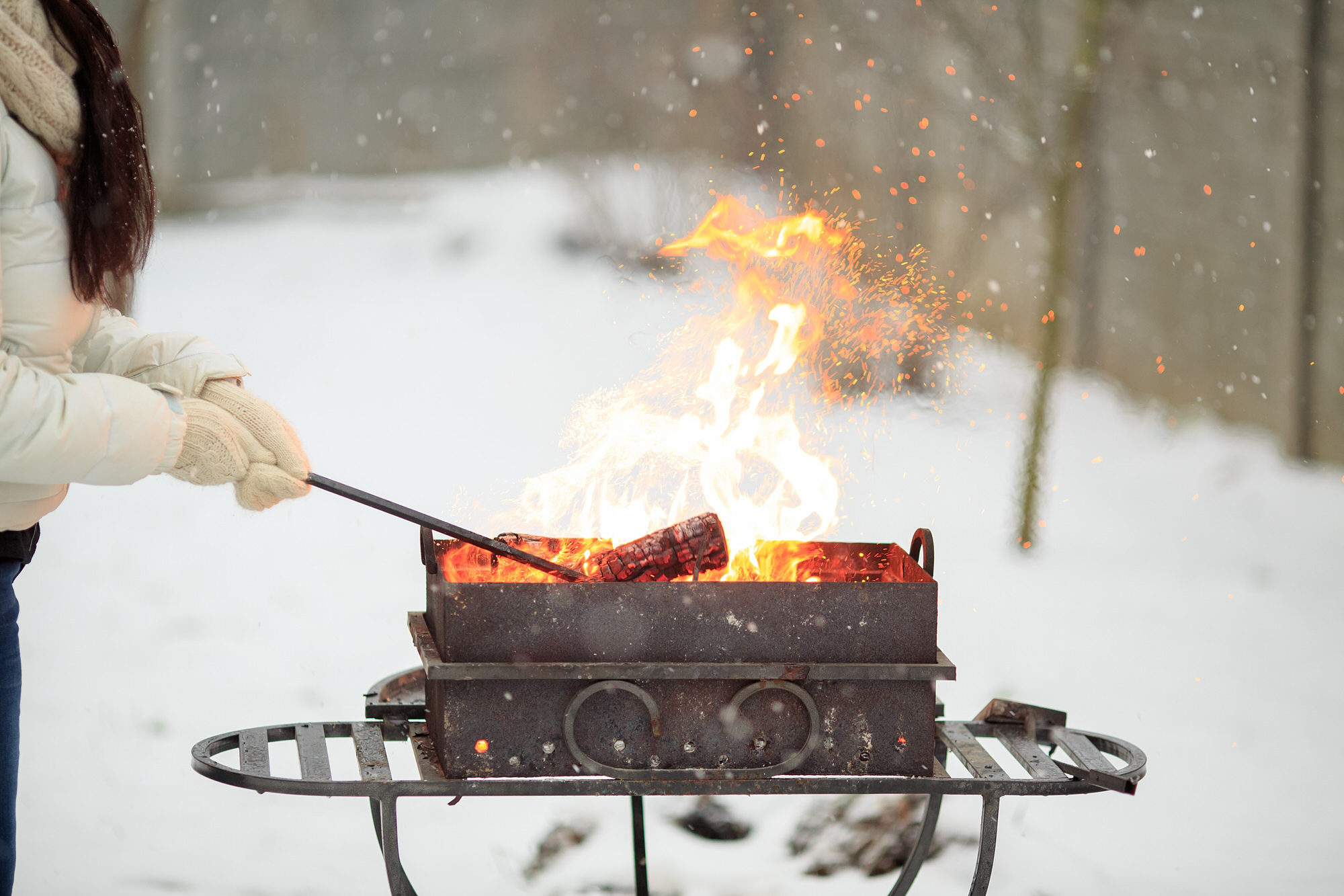 winter activities with kids barbecue